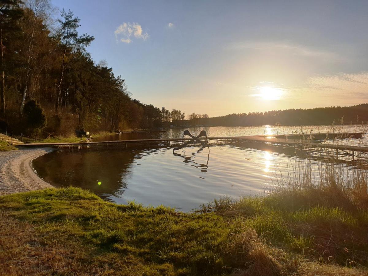 Отель Podniebny Glamping Борск Экстерьер фото