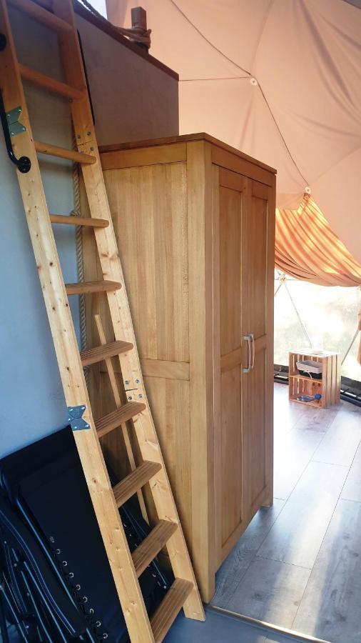 Отель Podniebny Glamping Борск Экстерьер фото